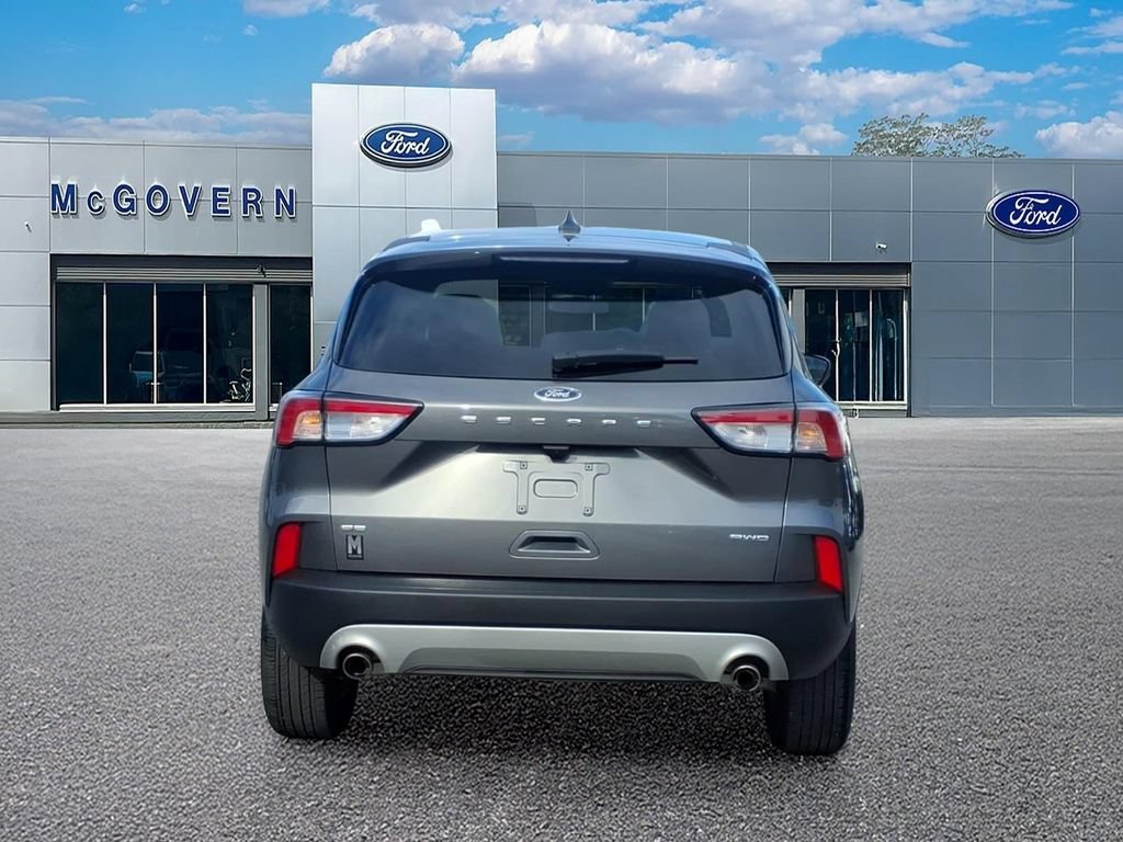 Used 2022 Ford Escape SE w/ Cold Weather Package AWD/4WD image 7