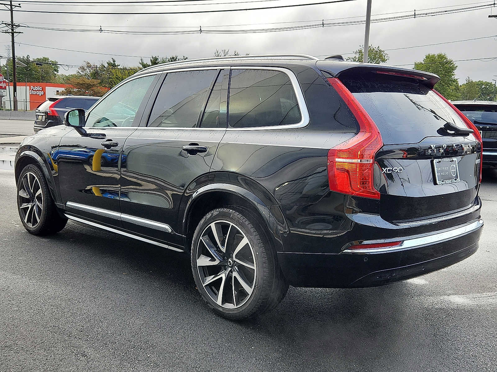 Certified 2024 Volvo XC90 B5 Plus w/ Protection Package Premier image 4