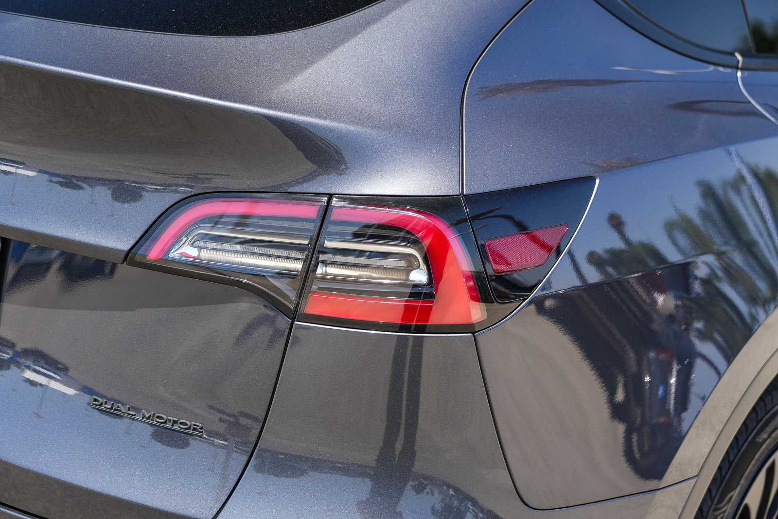 Used 2022 Tesla Model Y Long Range AWD/4WD image 10