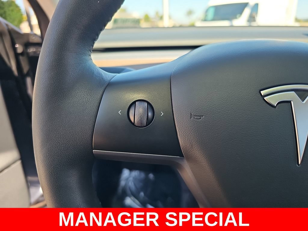 Used 2023 Tesla Model 3 Long Range AWD/4WD image 17