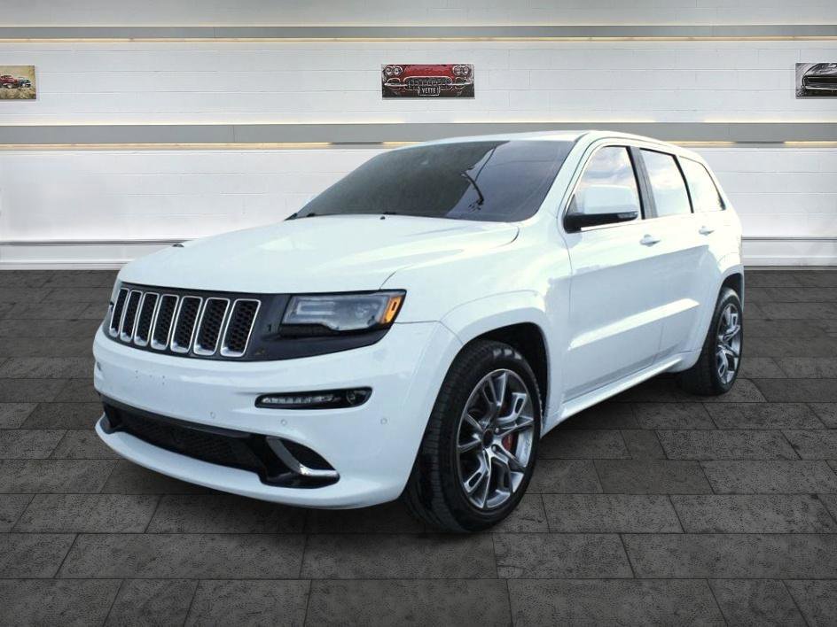 Used 2014 Jeep Grand Cherokee SRT image 3