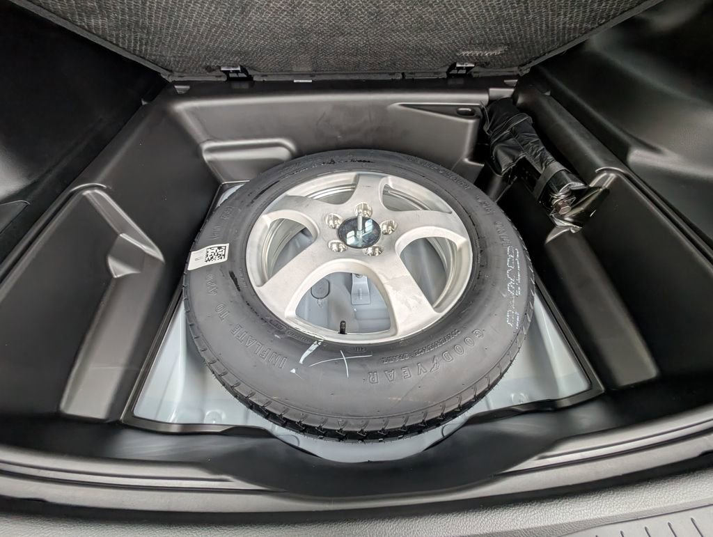 New 2026 Jeep Grand Cherokee Altitude image 40