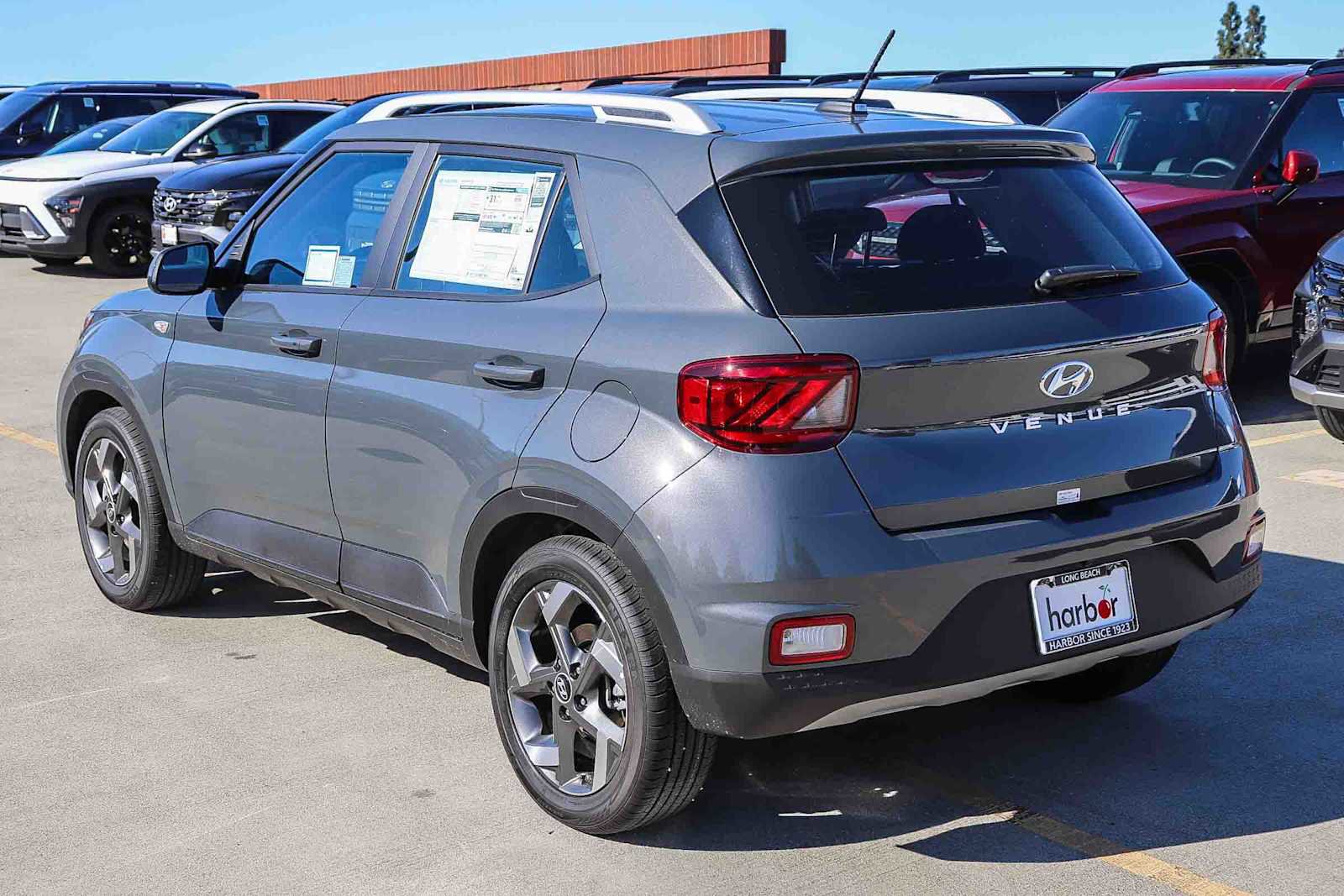 New 2026 Hyundai Venue SEL FWD image 8