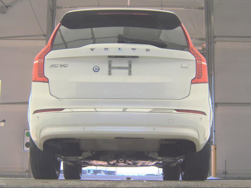 Certified 2024 Volvo XC90 T8 Ultimate w/ Lounge Package image 6