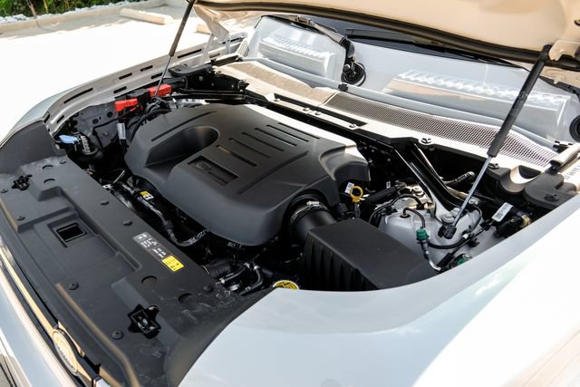 New 2026 Land Rover Defender 110 X-Dynamic SE AWD/4WD image 61