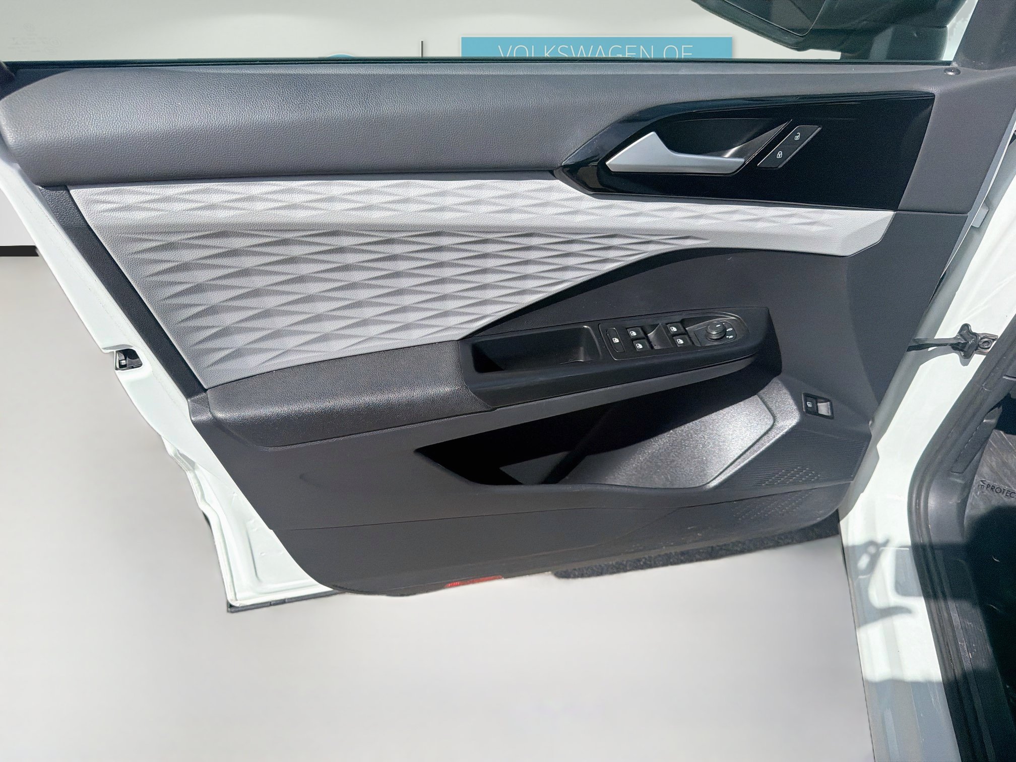 Used 2022 Volkswagen Taos S FWD image 19