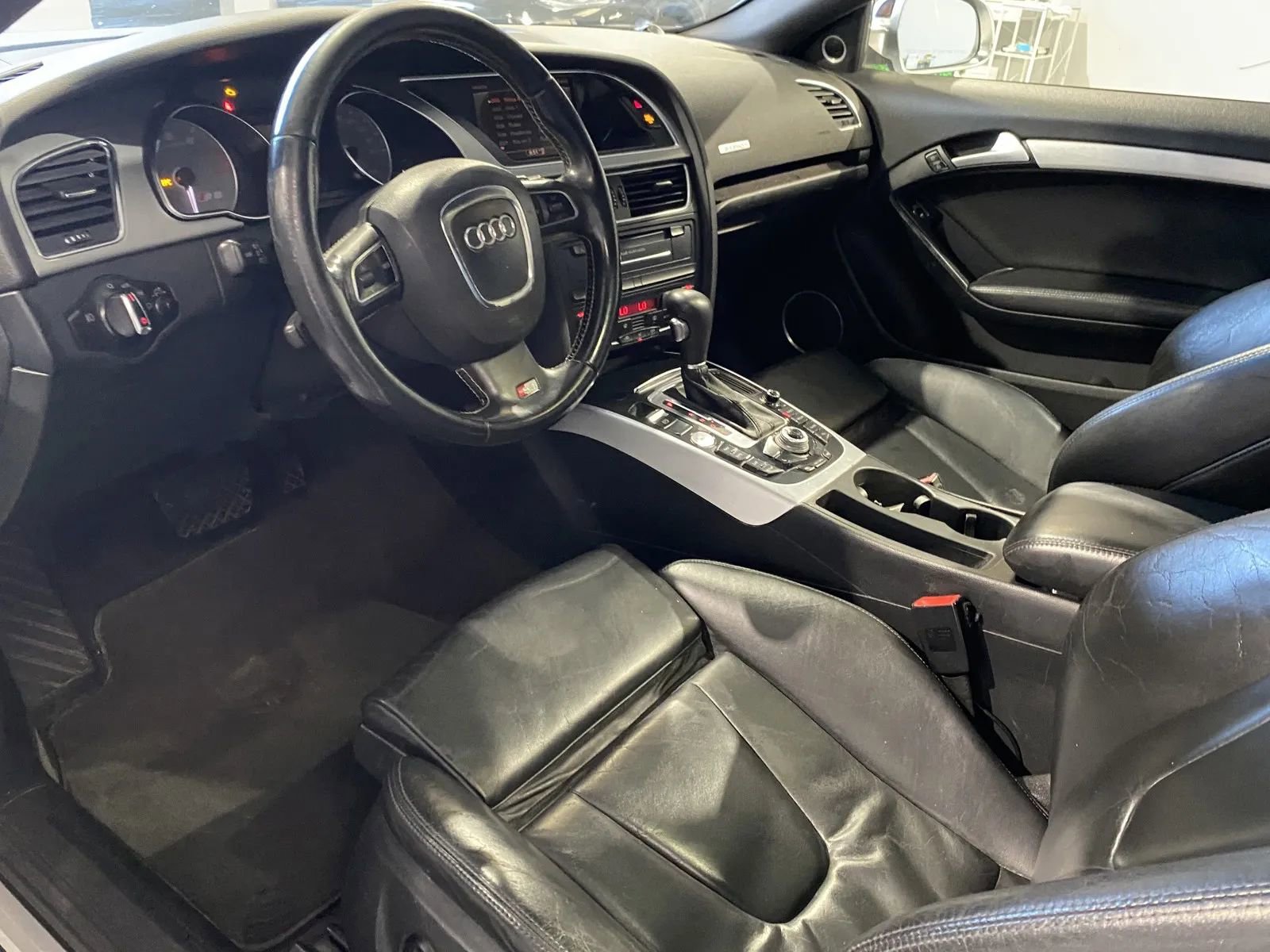 Used 2012 Audi S5 Prestige w/ Prestige Pkg image 9