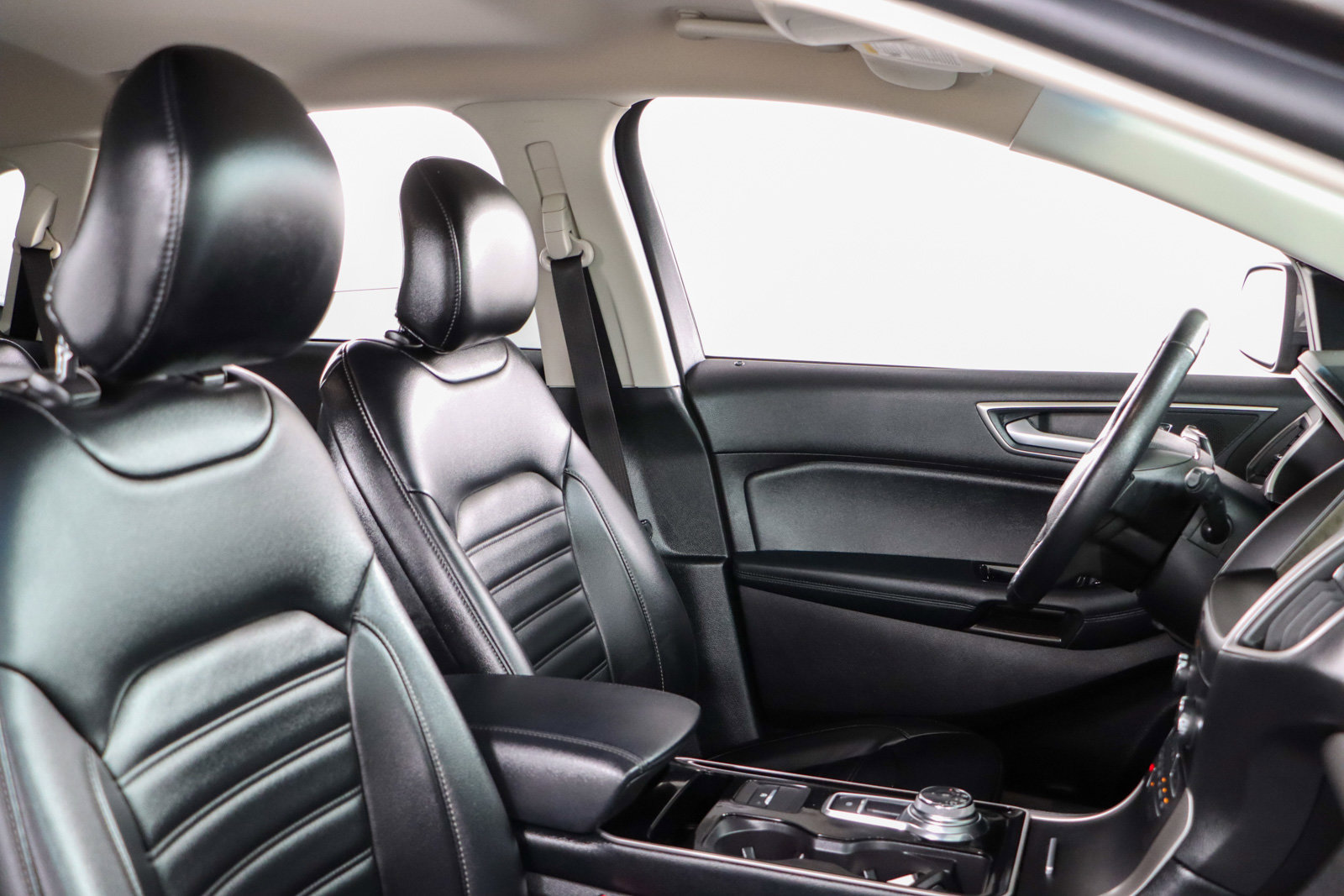 Used 2019 Ford Edge SEL w/ Equipment Group 201A image 26