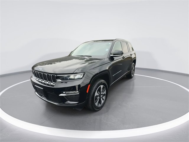 Used 2024 Jeep Grand Cherokee Limited 4xe image 4