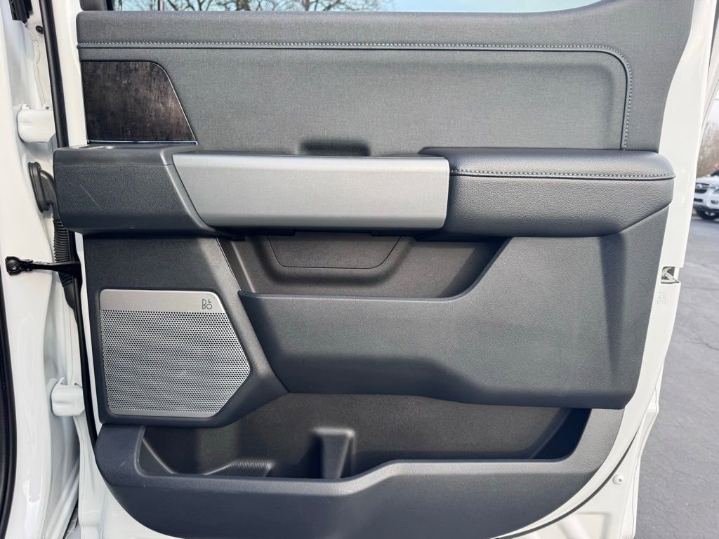 Used 2024 Ford F250 Lariat image 29