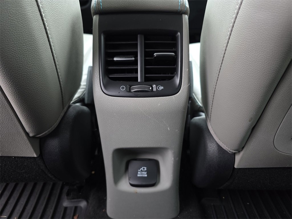 Used 2018 Kia Niro Touring image 16