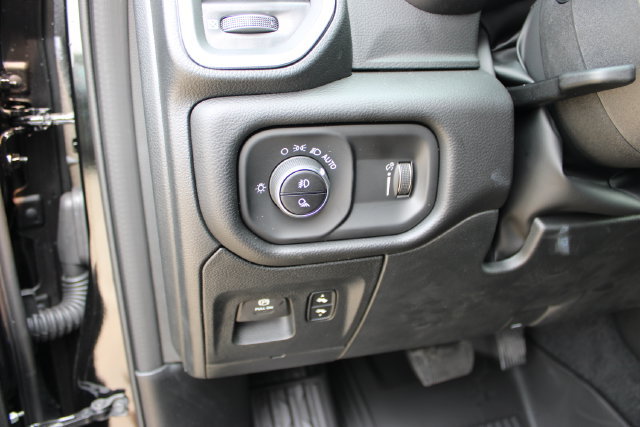 New 2026 RAM 1500 Big Horn w/ Night Edition AWD/4WD image 18