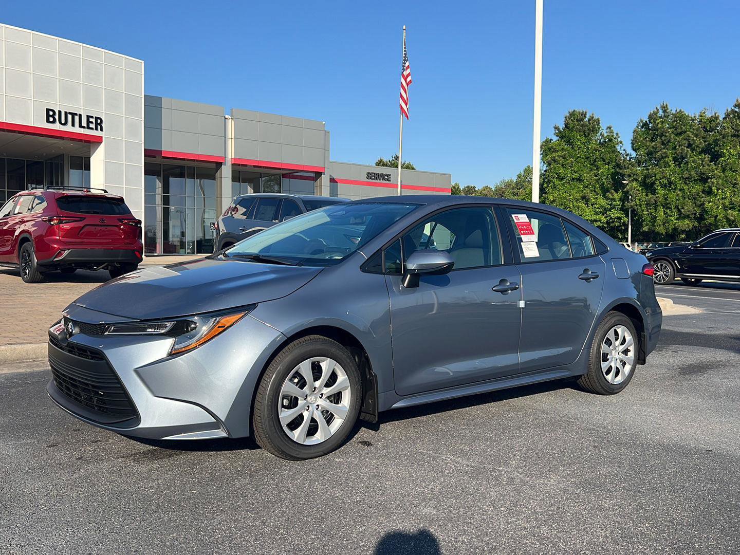 New 2026 Toyota Corolla LE image 2