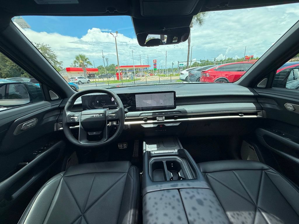 Used 2027 Kia Telluride SX w/ Towing Package FWD image 19