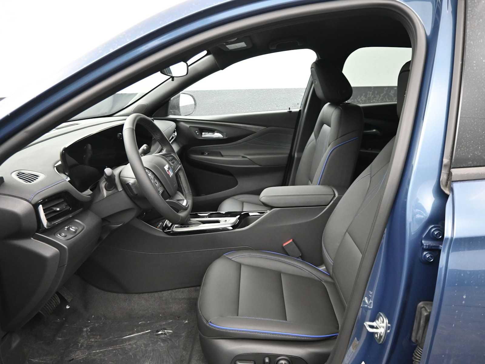 New 2026 Buick Envista Sport Touring w/ Convenience I Package FWD image 11