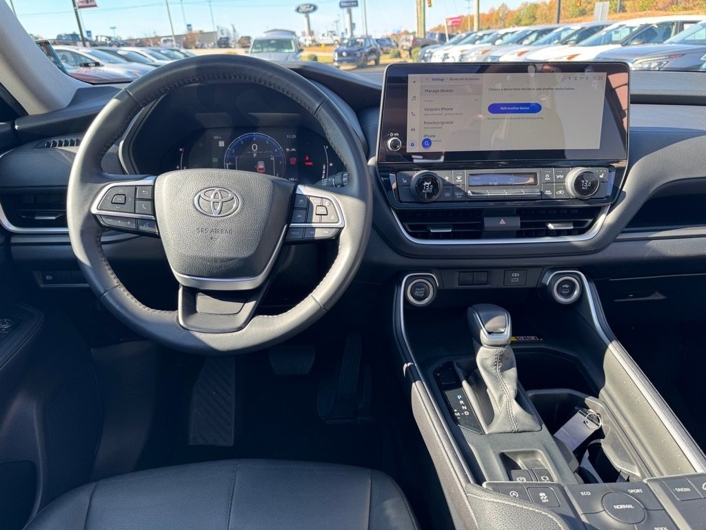 Used 2024 Toyota Grand Highlander XLE image 14