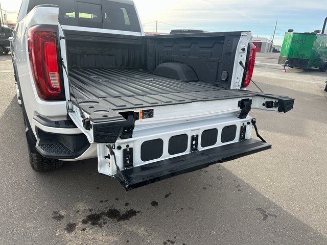 Used 2023 GMC Sierra 2500 Denali w/ Technology Package image 15