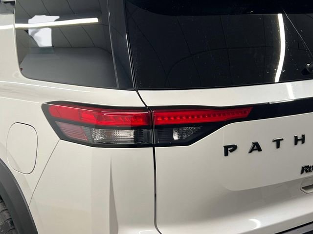 Used 2023 Nissan Pathfinder Rock Creek image 10