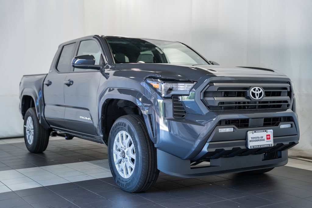 New 2026 Toyota Tacoma SR5