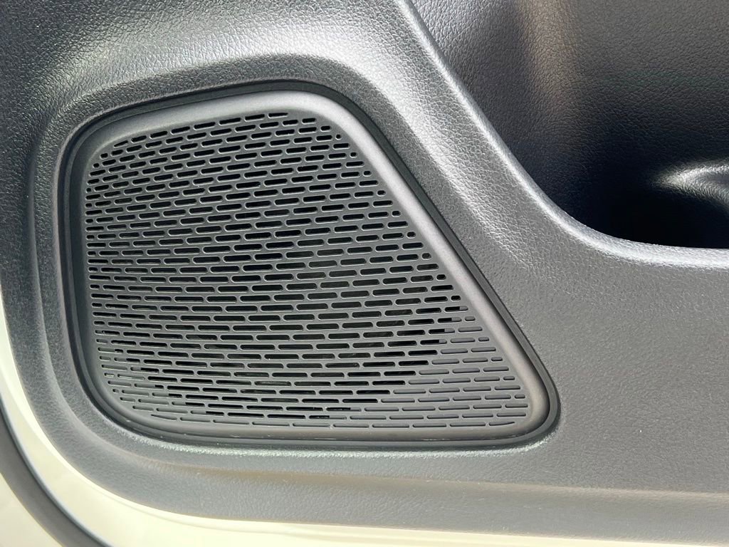 Certified 2023 Mercedes-Benz CLA 250 4MATIC image 32