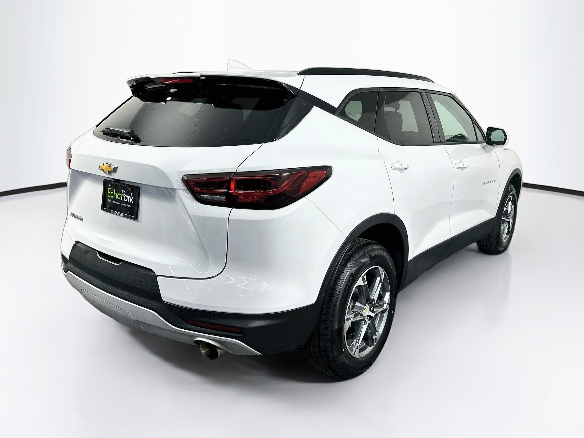 Used 2024 Chevrolet Blazer LT w/ Convenience Package FWD image 9