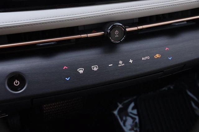 Certified 2023 Nissan Ariya FWD image 17