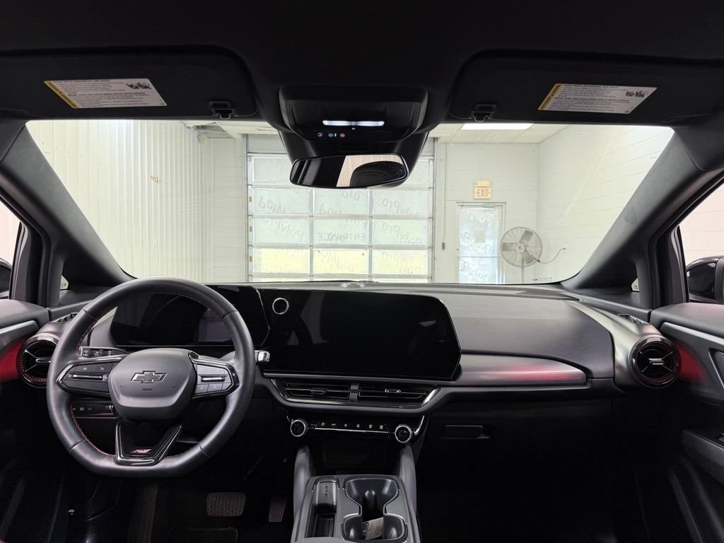 Used 2024 Chevrolet Equinox EV RS FWD image 26