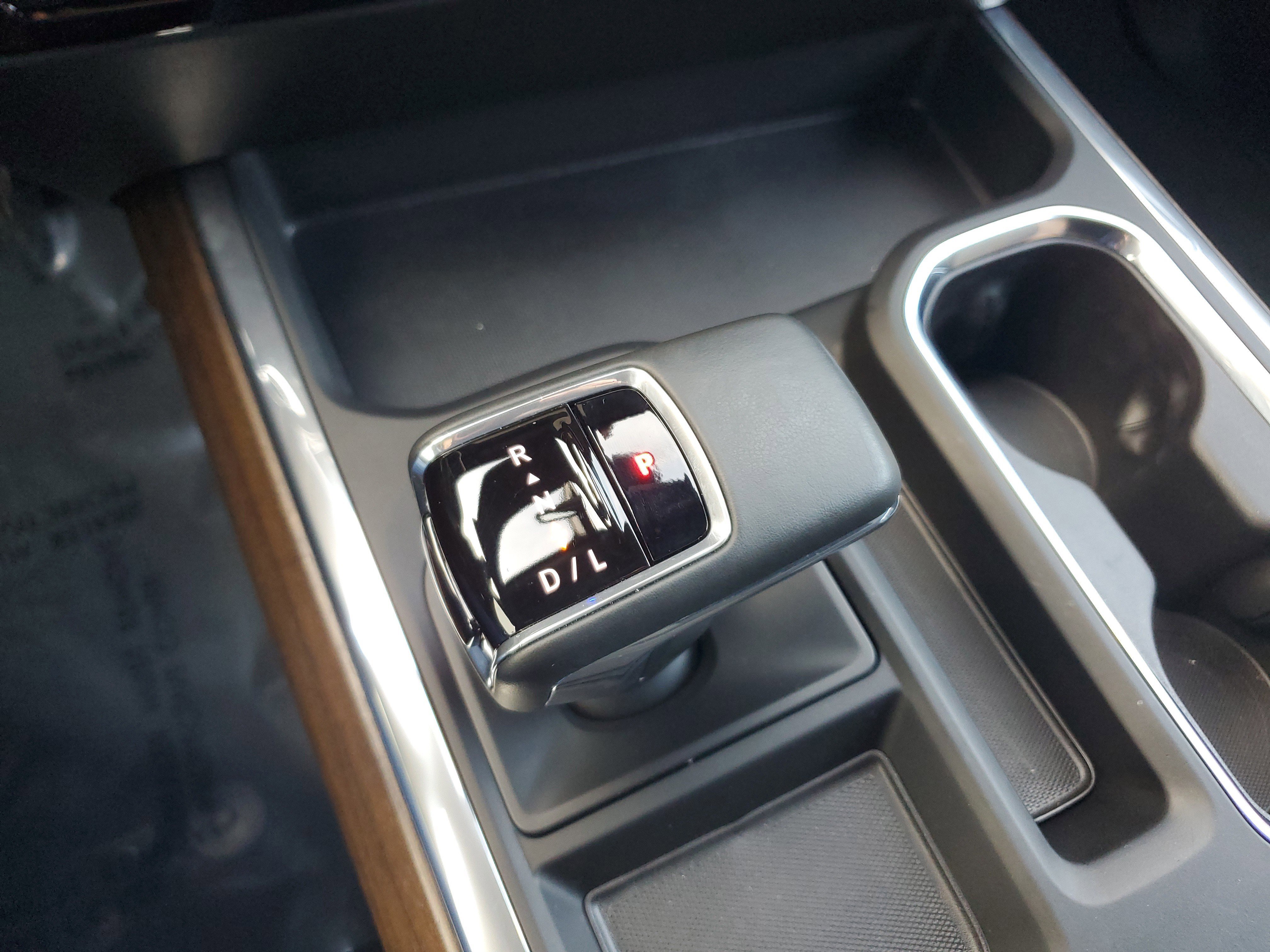 Used 2025 Chevrolet Silverado 1500 High Country image 30