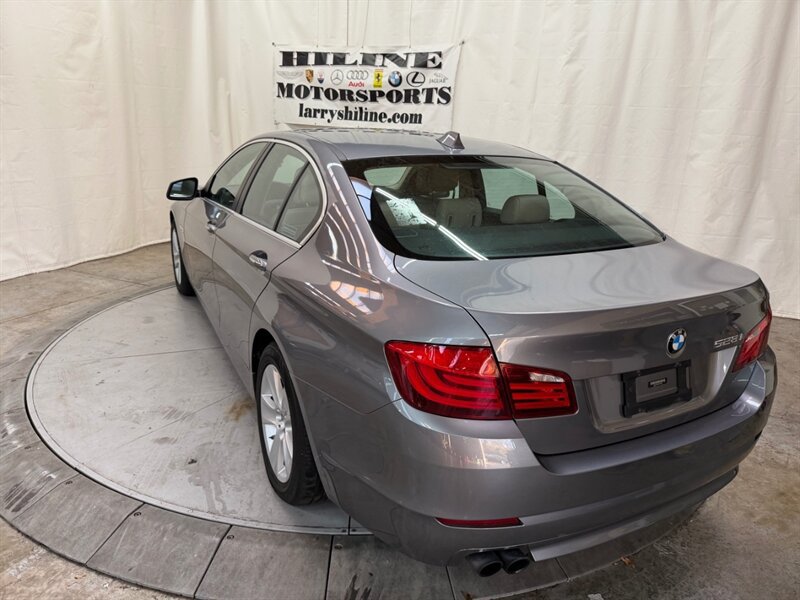 Used 2013 BMW 528i Sedan RWD image 4