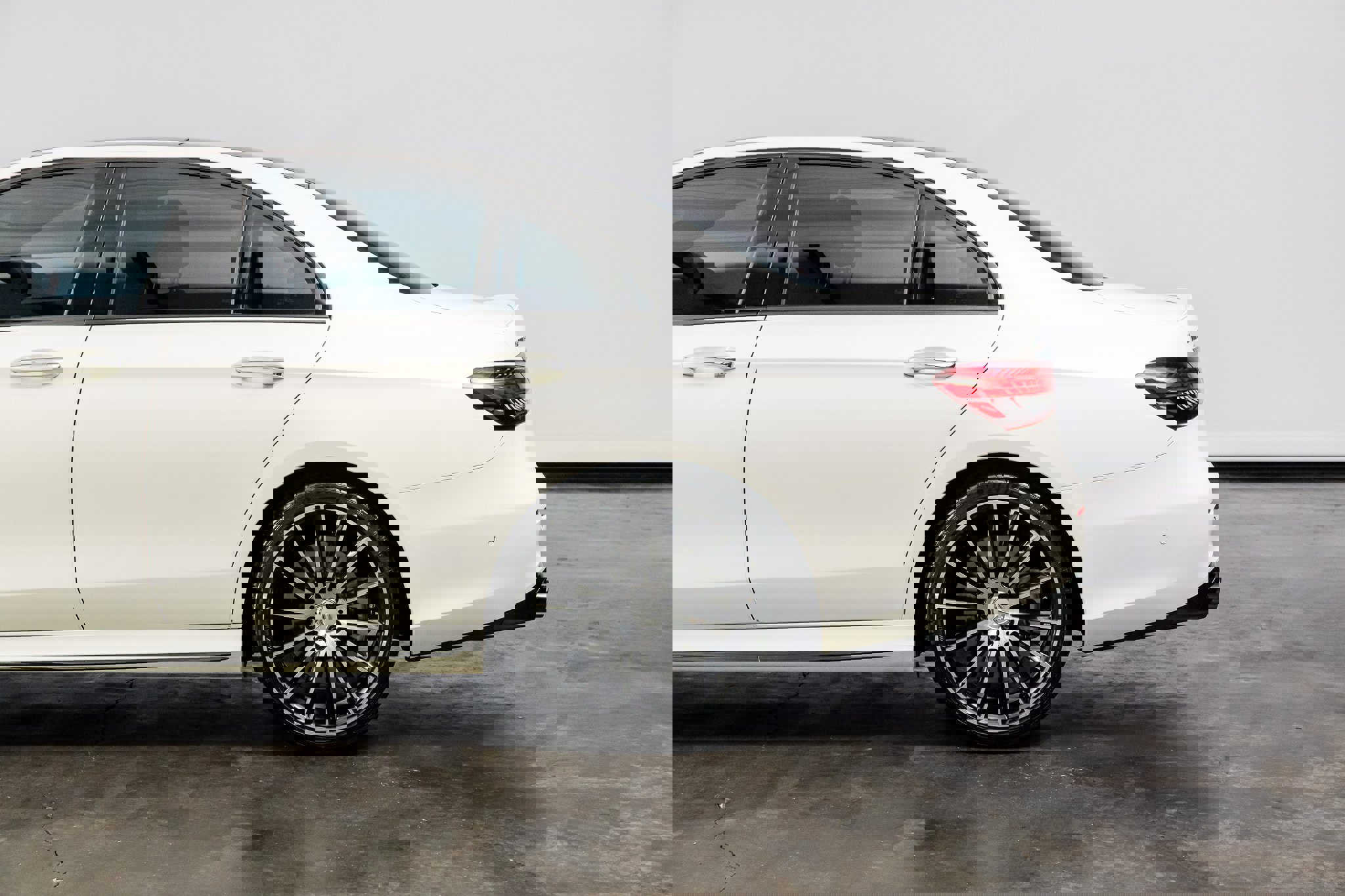 Used 2022 Mercedes-Benz E 53 AMG 4MATIC image 13