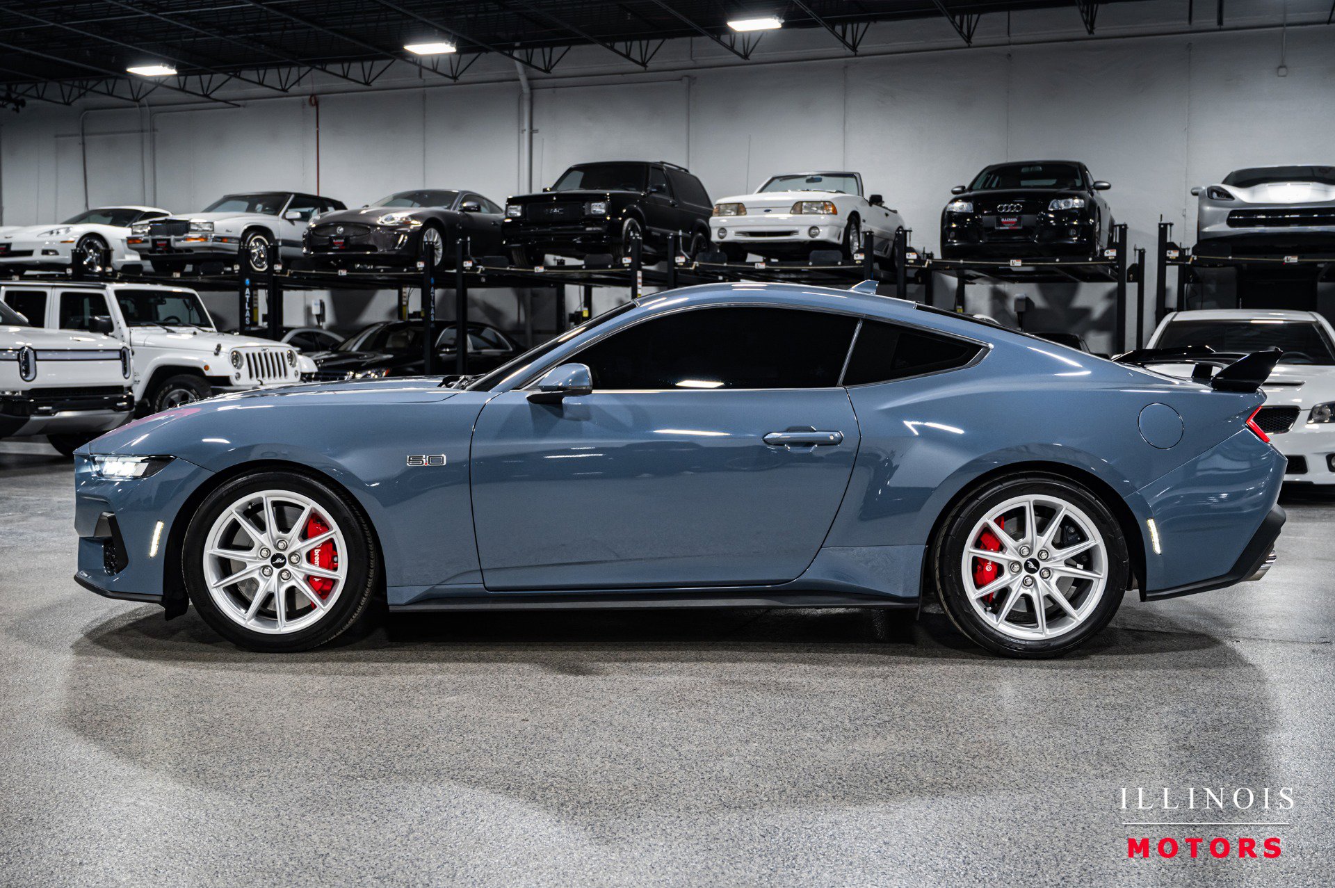 Used 2025 Ford Mustang GT Premium image 2