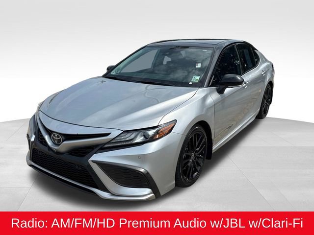 Used 2021 Toyota Camry XSE w/ Navigation Package FWD image 3