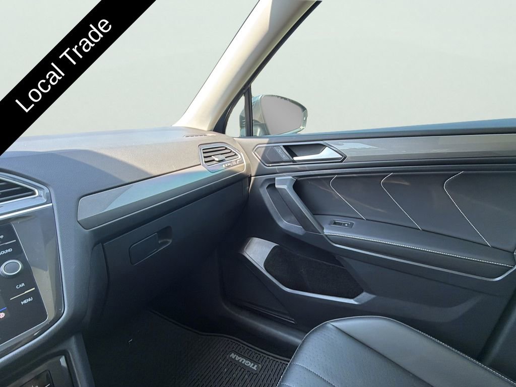 Used 2022 Volkswagen Tiguan SE FWD image 41