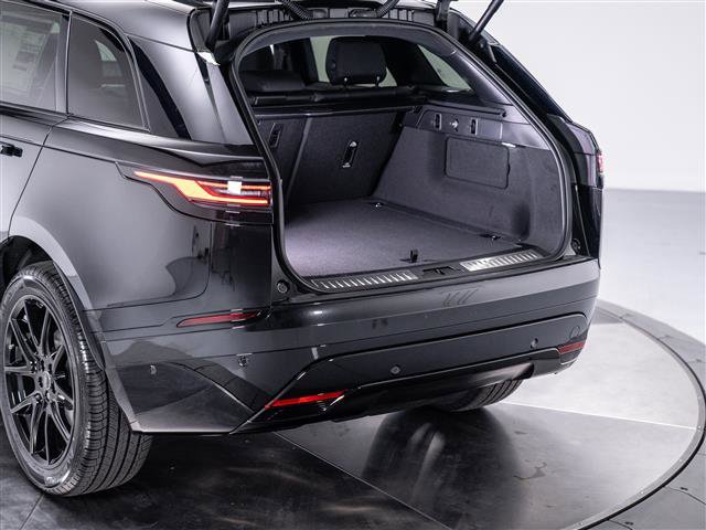 New 2026 Land Rover Range Rover Velar Dynamic SE image 29