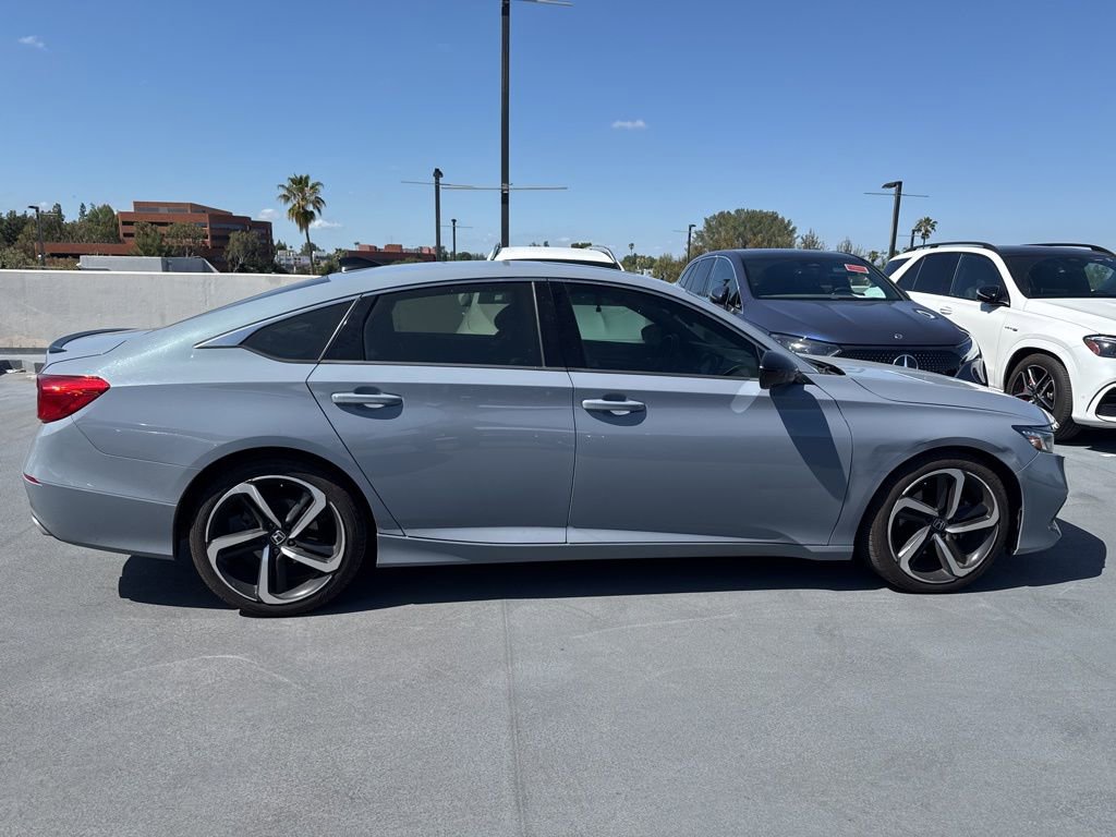 Used 2022 Honda Accord Sport image 4