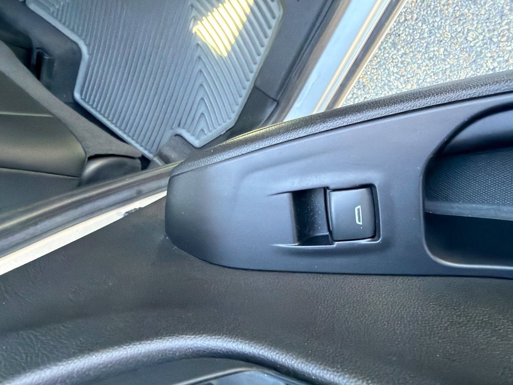 Used 2020 Chevrolet Traverse Premier AWD/4WD image 28