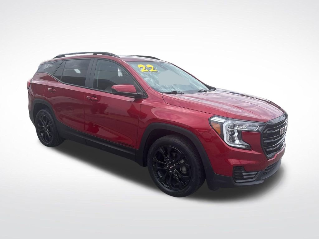 Used 2022 GMC Terrain SLE w/ Driver Convenience Package FWD image 11
