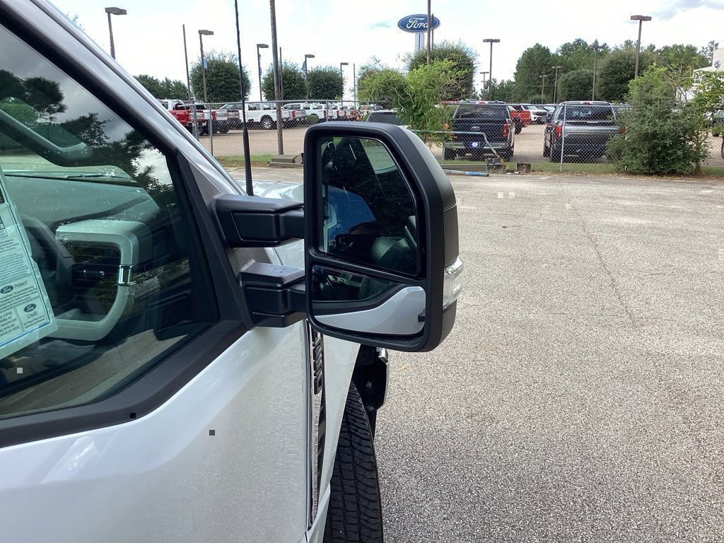 New 2025 Ford F250 XL w/ FX4 Off-Road Package image 22