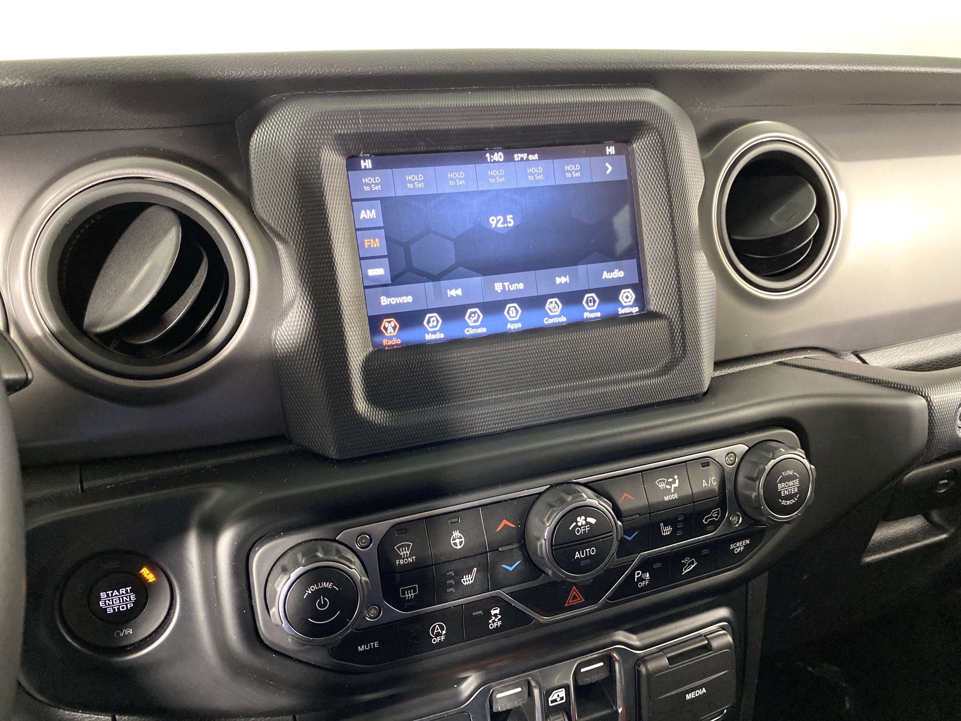 Used 2021 Jeep Wrangler Unlimited Sport AWD/4WD image 28