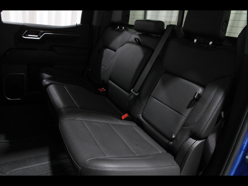 Used 2024 Chevrolet Silverado 1500 RST w/ Convenience Package II image 18