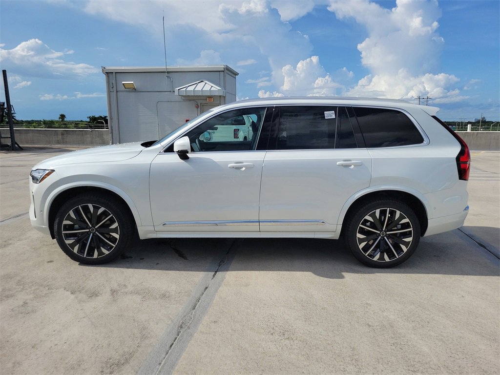 New 2026 Volvo XC90 B6 Plus w/ Protection Package Premier image 4