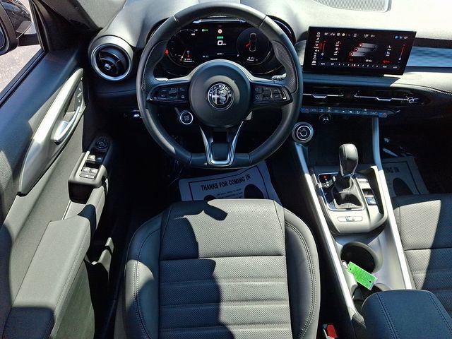 Used 2024 Alfa Romeo Tonale Ti w/ Premium Interior Package image 11