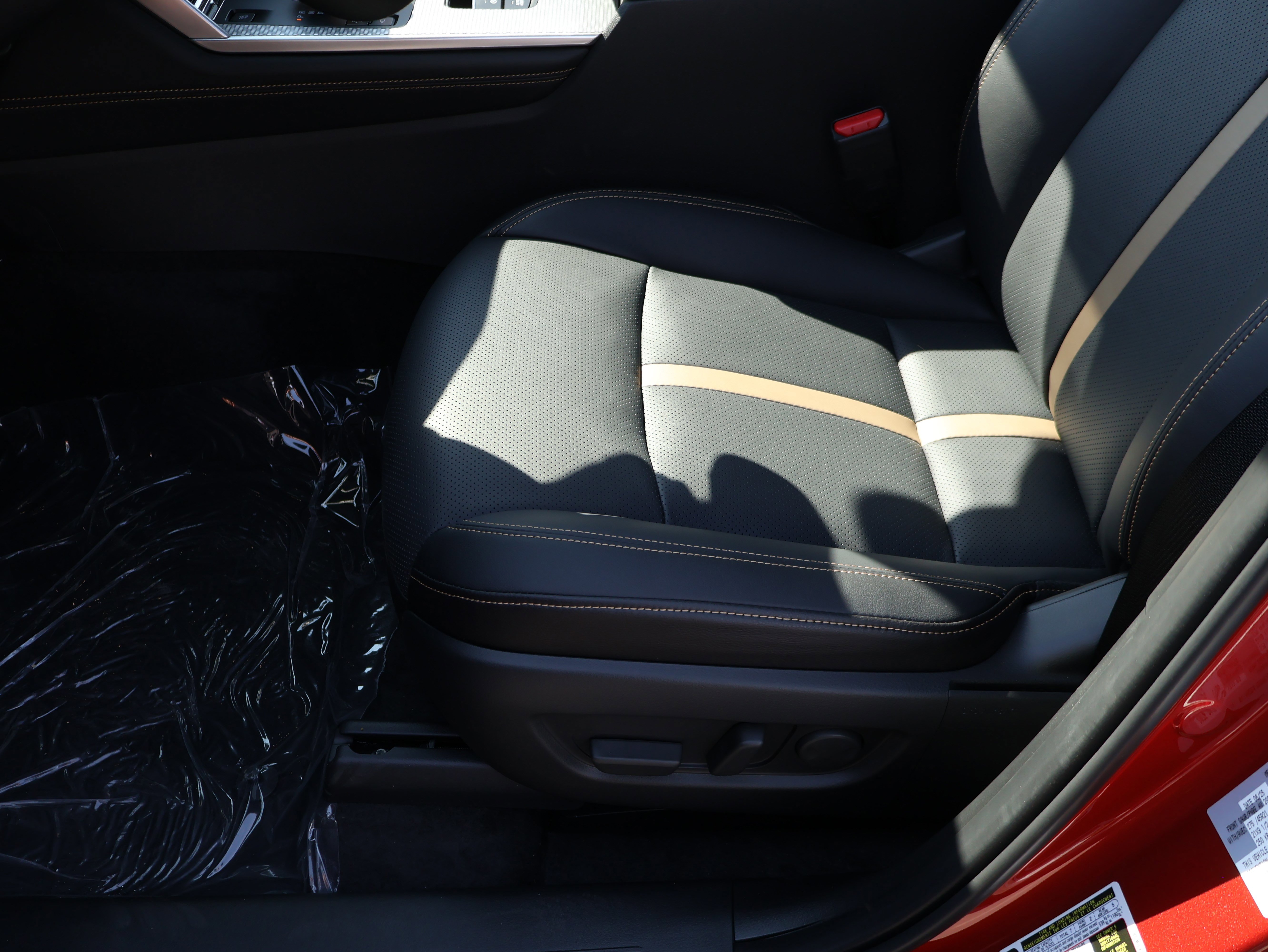 New 2025 MAZDA CX-90 Plug-In Hybrid w/ Premium Plus image 43