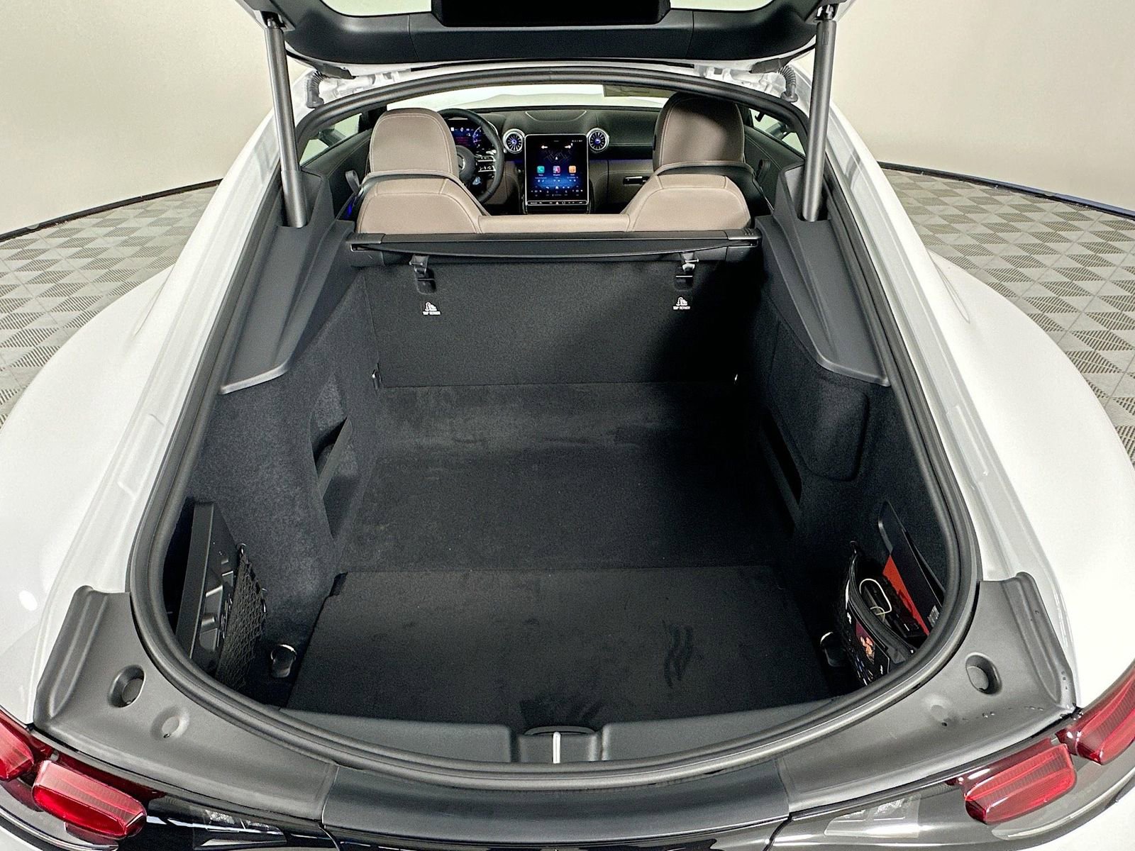 Used 2026 Mercedes-Benz AMG GT 43 image 27