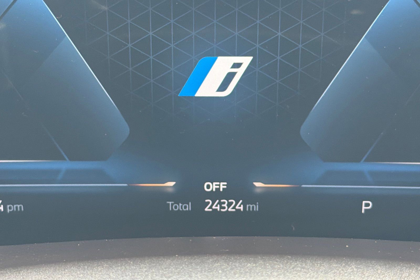 Used 2024 BMW X5 xDrive50e w/ Premium Package image 38