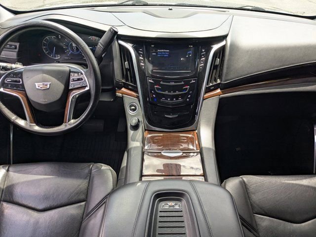 Used 2020 Cadillac Escalade Luxury w/ Escalade Sport Edition RWD image 15