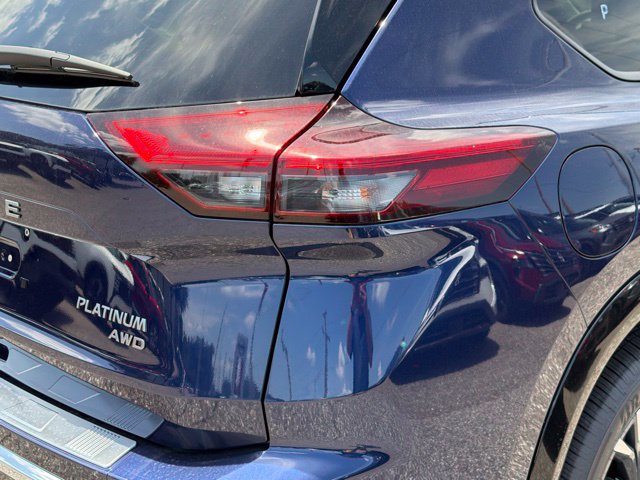 New 2026 Nissan Rogue Platinum w/ Platinum Premium Package AWD/4WD image 9
