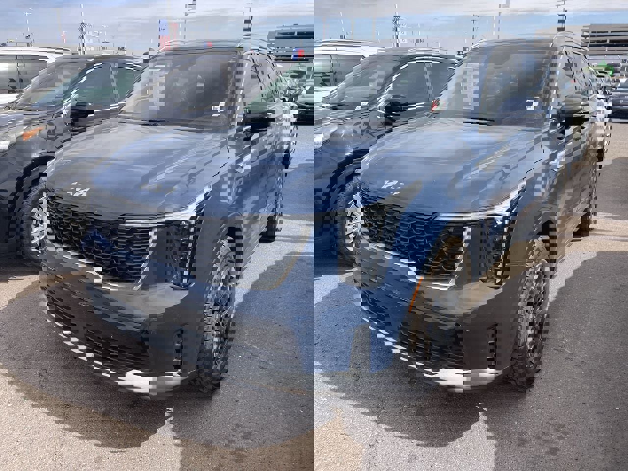 Certified 2024 Kia Sorento S w/ Panoramic Sunroof Package image 4