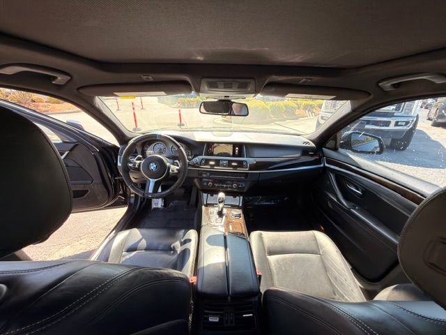 Used 2016 BMW 528i Sedan image 9
