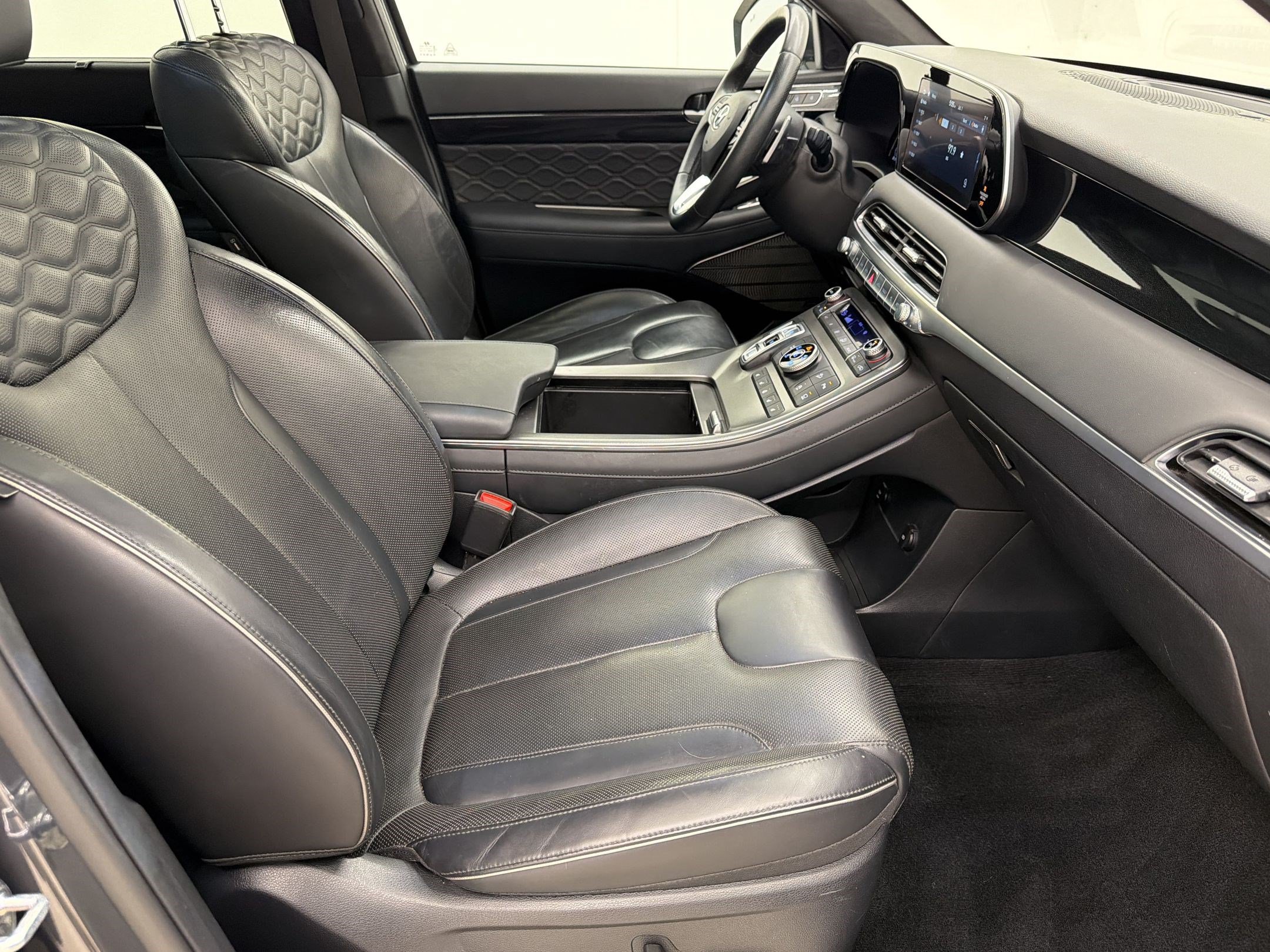 Used 2020 Hyundai Palisade Limited AWD/4WD image 24
